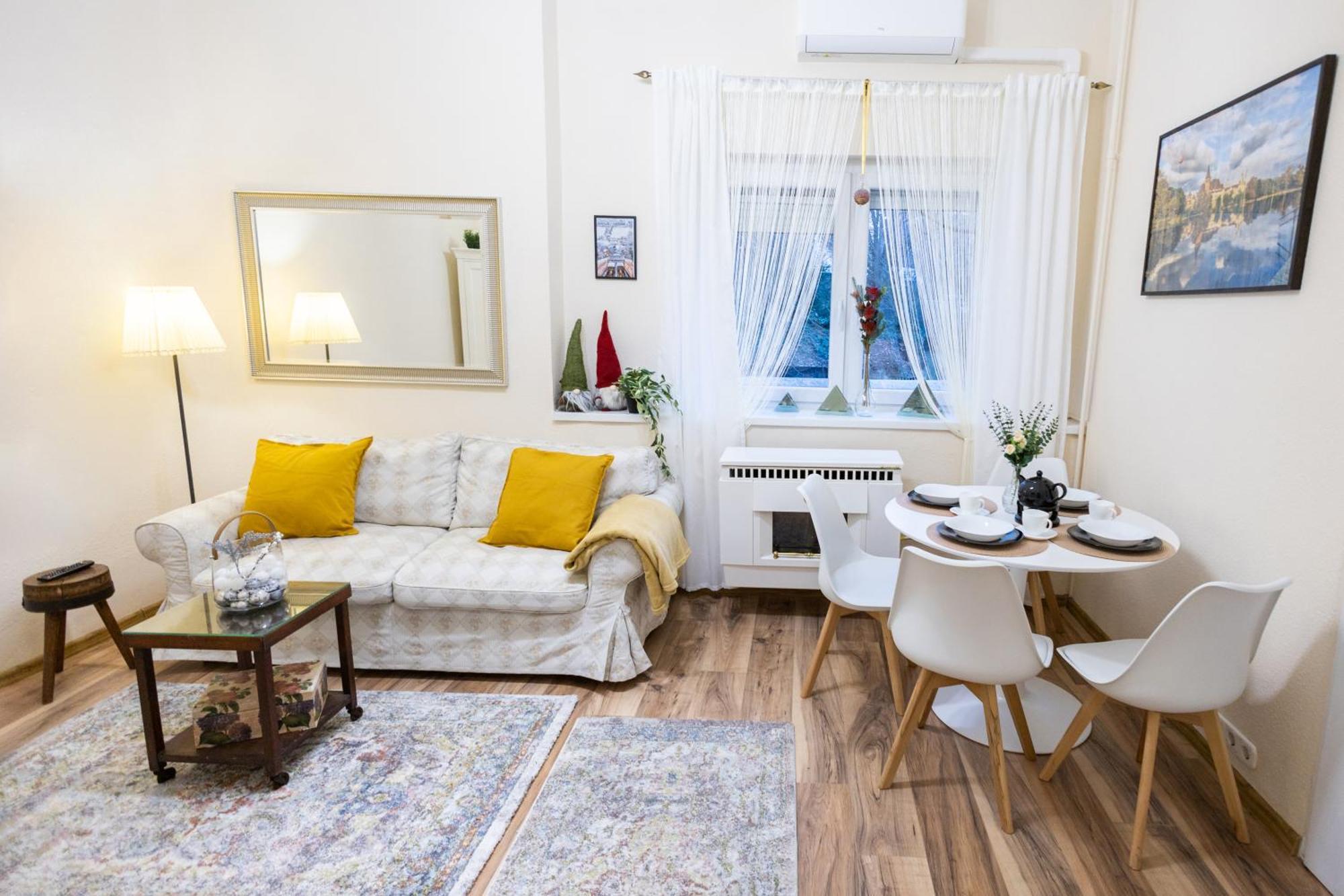 Sunhill Apartment Next To The Buda Castle Boedapest Buitenkant foto