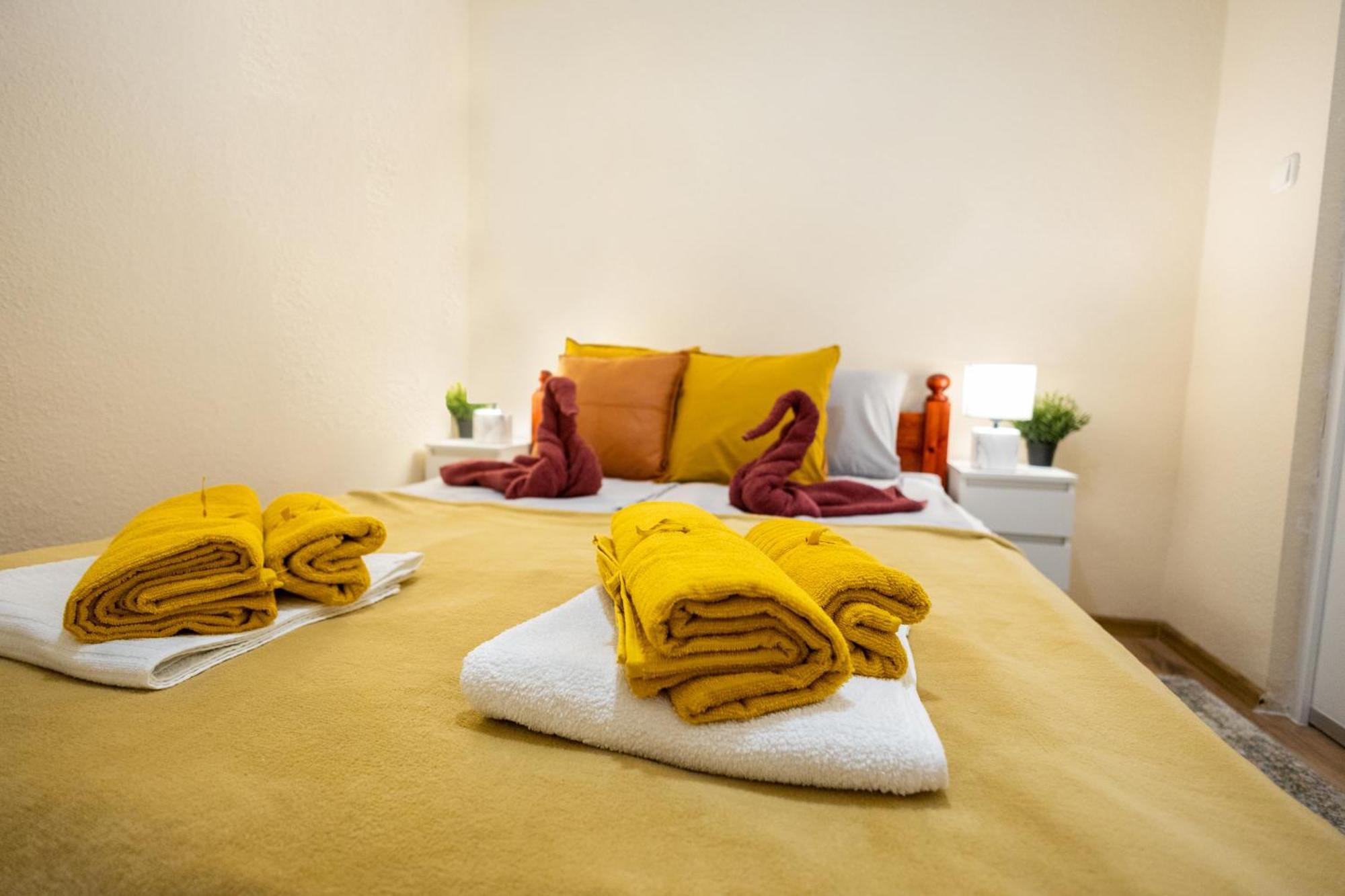 Sunhill Apartment Next To The Buda Castle Boedapest Buitenkant foto